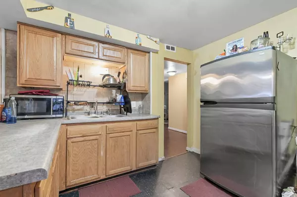 4643 N 45th St Unit 4645, Milwaukee, WI 53218