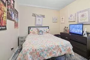 4643 N 45th St, Milwaukee, WI 53218