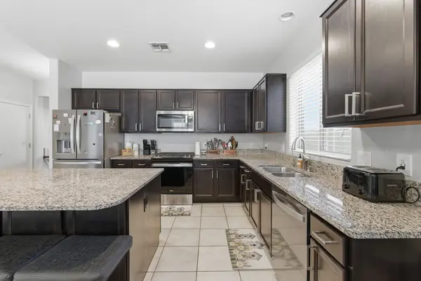 41381 W Somers Dr, Maricopa, AZ 85138-4619