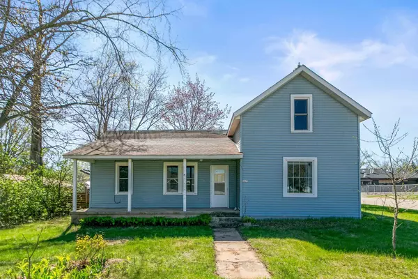 307 S Miller Street, Oxford, WI 53952