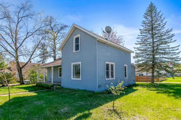 307 S Miller Street, Oxford, WI 53952