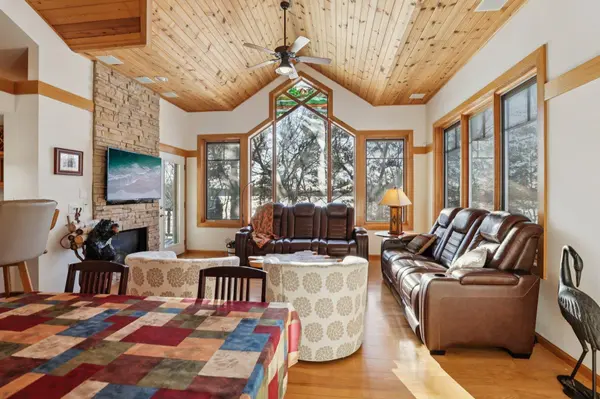 1140 S Gillette Drive #5, Wisconsin Dells, WI 53965