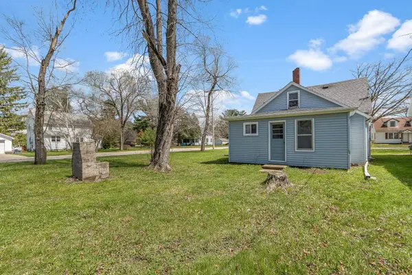 1031 Vine Street, Wisconsin Dells, WI 53965