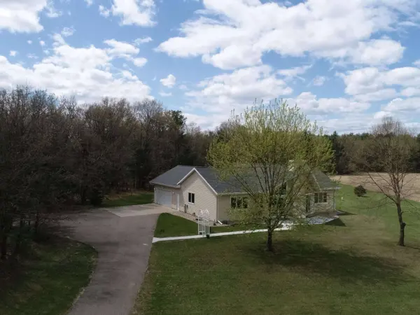 3023 County Road B, Grand Marsh, WI 53936