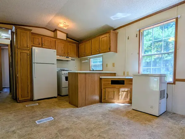 113 Wood Haven Drive #35, Wisconsin Dells, WI 53965
