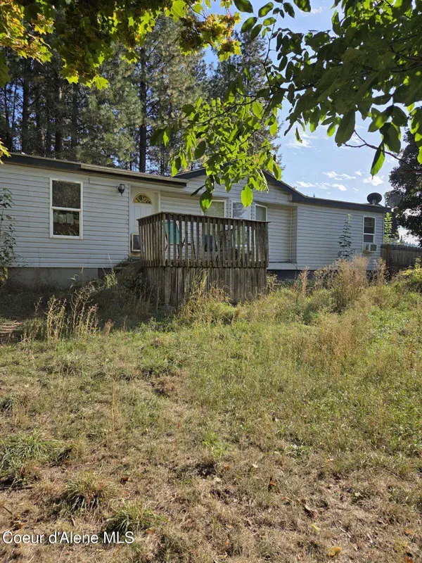 6647 Alderson Lane, Bonners Ferry, ID 83805