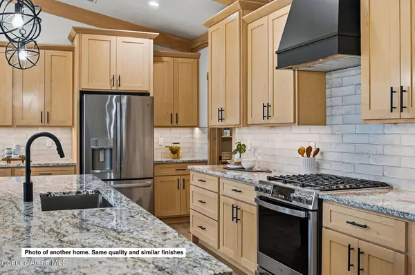 126 Backtrack Rd Rd, Sandpoint, ID 83864