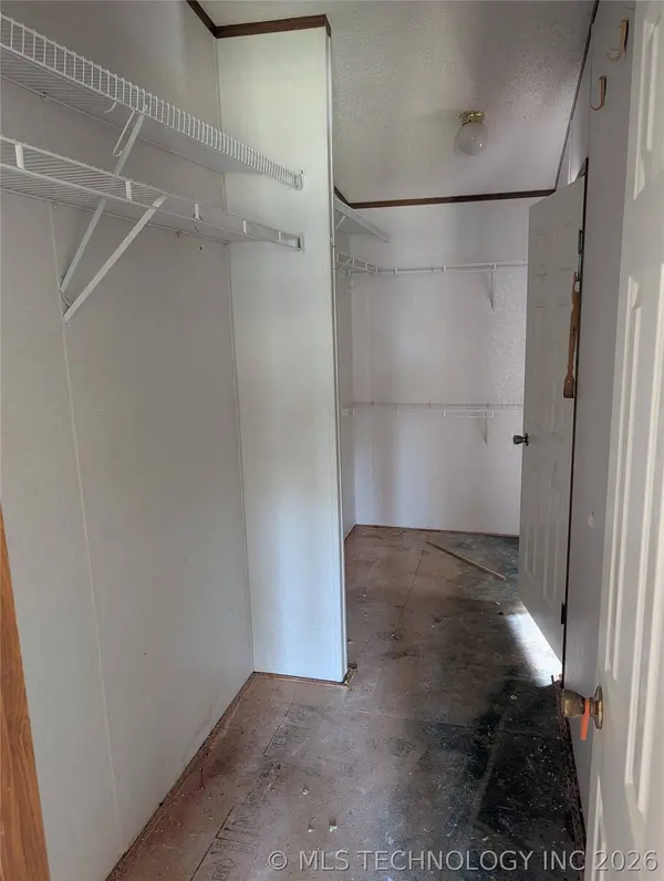 12453 Birdhouse RD, Kingston, OK 73439