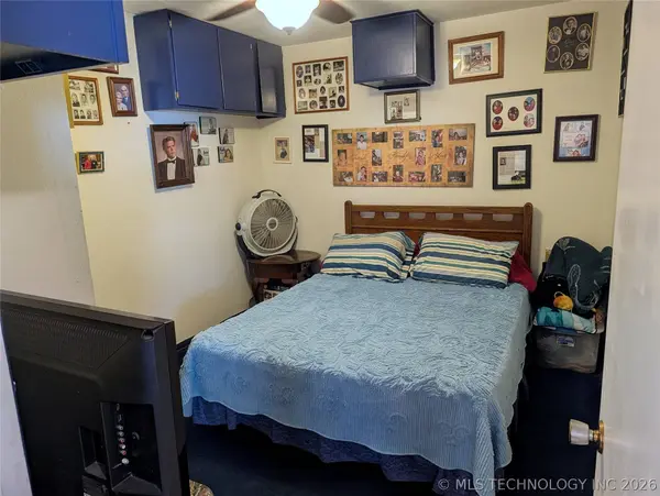 4104 Shay RD, Kingston, OK 73439