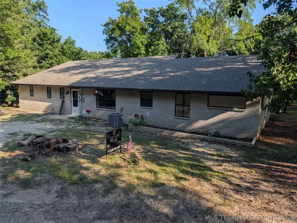 2702 Redbud LN, Kingston, OK 73439