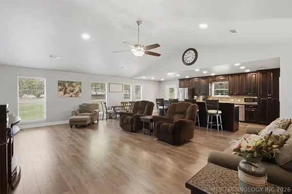 11305 Timber Oak CT, Kingston, OK 73439