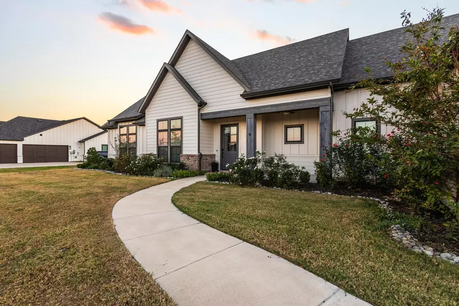 96 Stockton Dr, Van Alstyne, TX 75495-2940