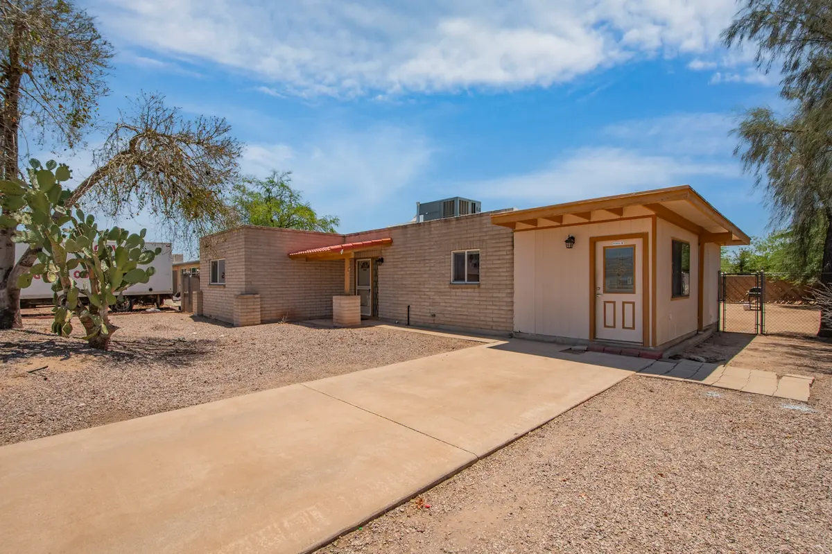 4431 W Mars St, Tucson, AZ 85741-1839