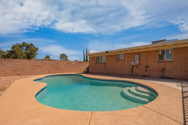 4341 S White Pine Ave, Tucson, AZ 85730-4228