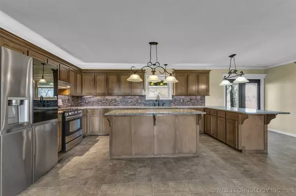 56088 S 580, Twin Oaks, OK 74359