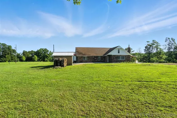 27719 S 610 RD, Bunch, OK 74931