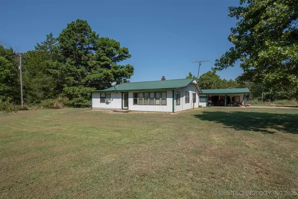 56826 County Road 710, Colcord, OK 74338