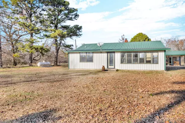 56826 County Road 710, Colcord, OK 74338