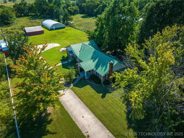 1681 E Main ST, Westville, OK 74965