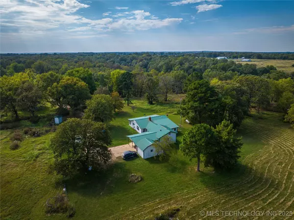 56826 County Road 710 RD, Colcord, OK 74338