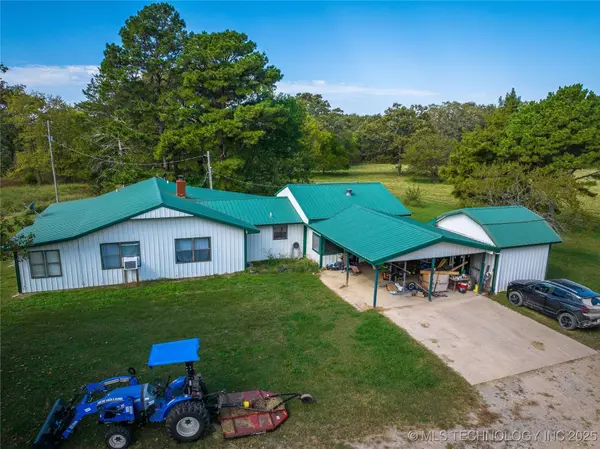 56826 County Road 710 RD, Colcord, OK 74338
