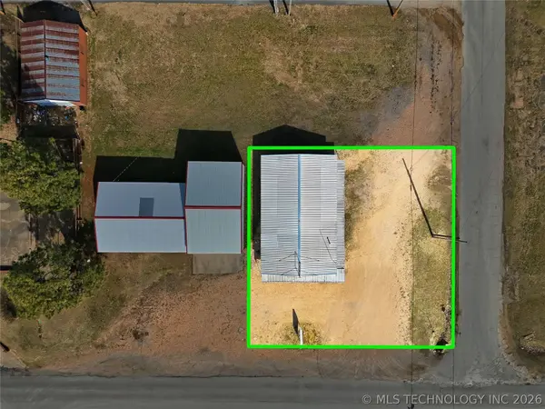 101 W Walnut ST, Stilwell, OK 74960