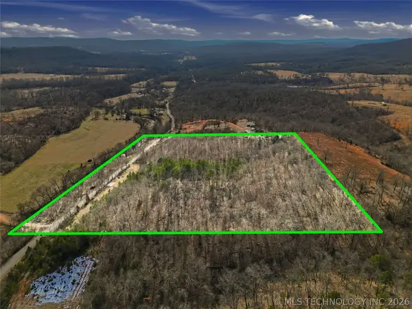 4735 RD, Stilwell, OK 74960