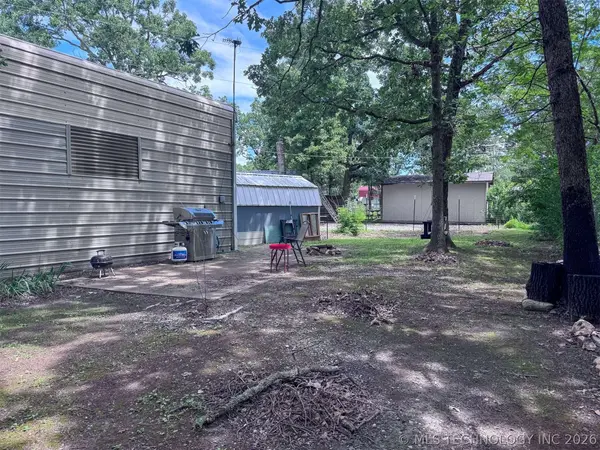 1336 Hemlock ST, Eucha, OK 74342