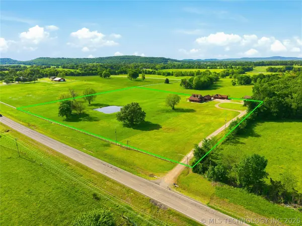 467281 Highway 100, Stilwell, OK 74960