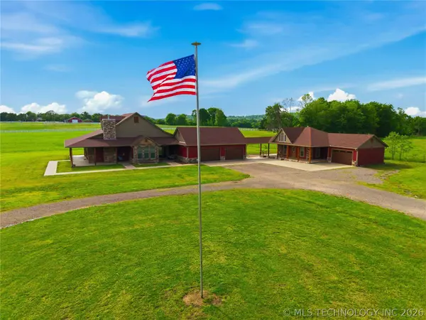 467281 Highway 100, Stilwell, OK 74960