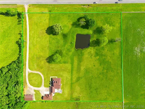 467281 Highway 100, Stilwell, OK 74960