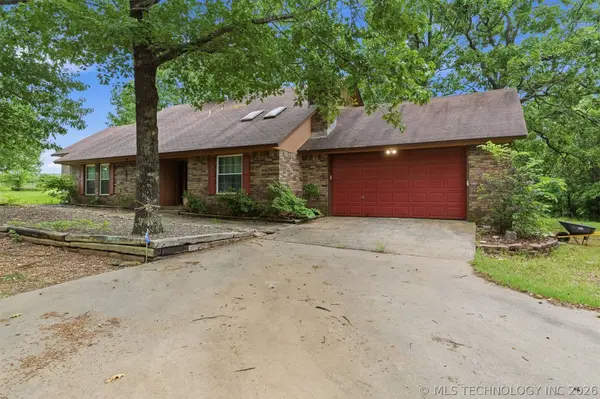 471322 E 844 RD, Stilwell, OK 74960