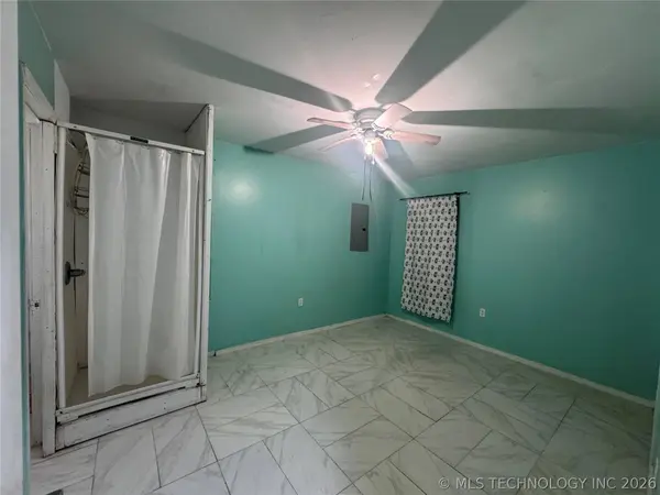 80852 S 4723 RD, Stilwell, OK 74960