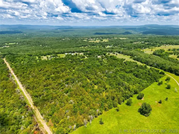 S 4798 RD, Muldrow, OK 74948