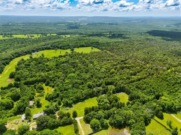 S 4798 RD, Muldrow, OK 74948