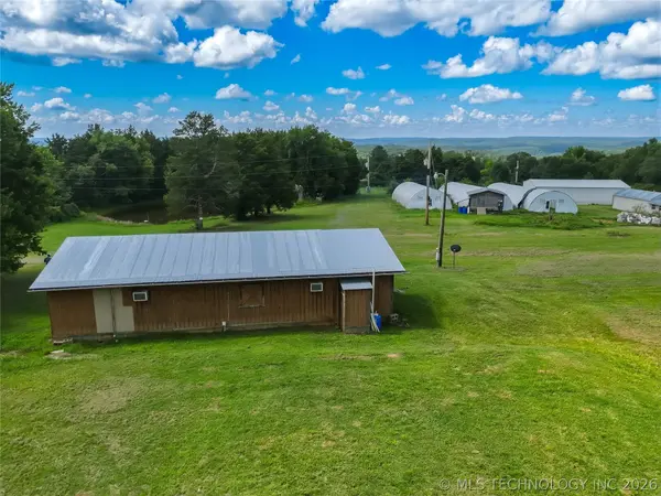 99909 S 4798 RD, Muldrow, OK 74948