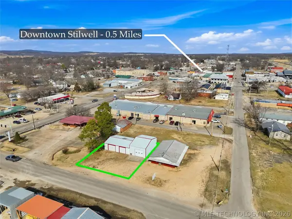 103 W Walnut ST, Stilwell, OK 74960