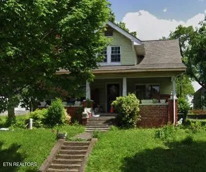2448 Linden Ave
