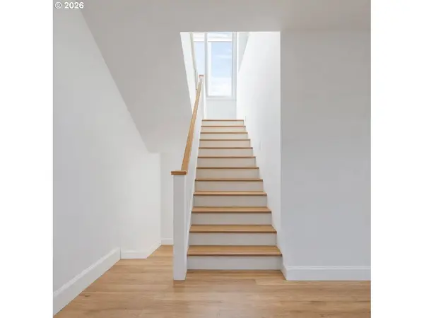 5845 NE PRESCOTT ST, Portland, OR 97218