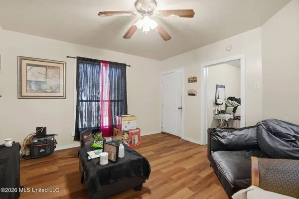 1005 Summit Street, Mccomb, MS 39648