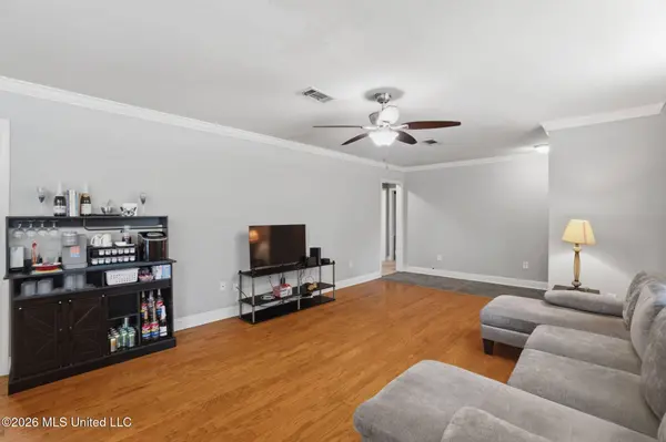 190 Ahern Drive, Biloxi, MS 39530
