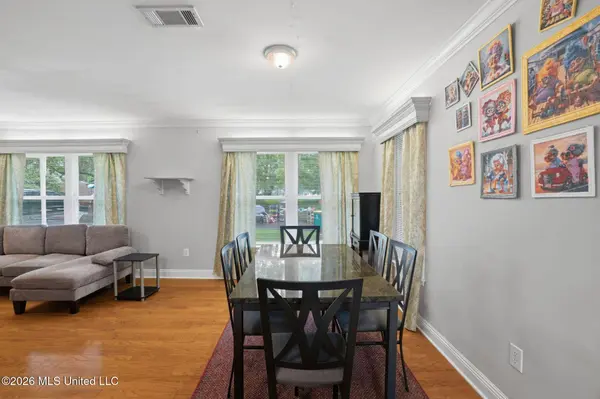 190 Ahern Drive, Biloxi, MS 39530