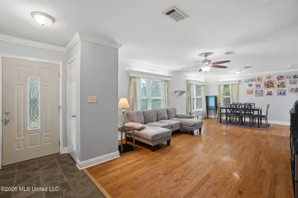 190 Ahern Drive, Biloxi, MS 39530