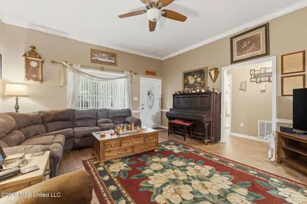 62 Kelly Rose Lane, Mchenry, MS 39561