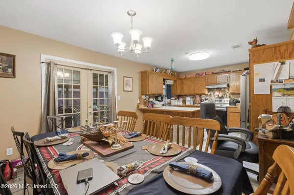 62 Kelly Rose Lane, Mchenry, MS 39561