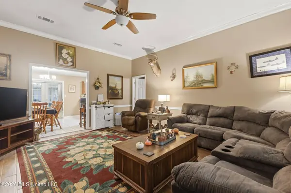 62 Kelly Rose Lane, Mchenry, MS 39561