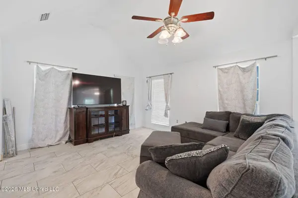 6055 Carlton France Road, Bay Saint Louis, MS 39520