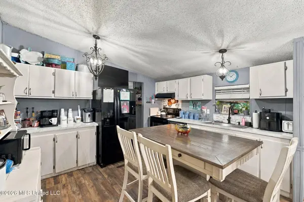 3805 SW Pricedale Drive, Summit, MS 39666