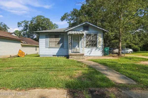 717719 Avenue E, Mccomb, MS 39648