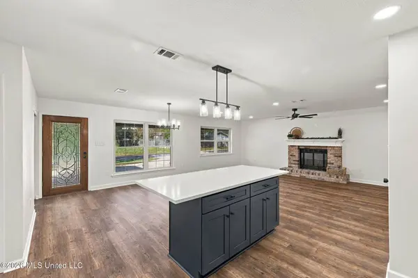 2 Dana Circle, Long Beach, MS 39560
